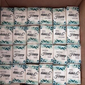 70 tissues for wedding